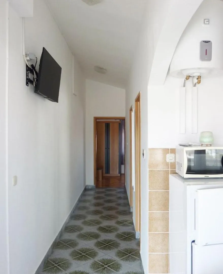 Apartments Bozica Vir 0*,