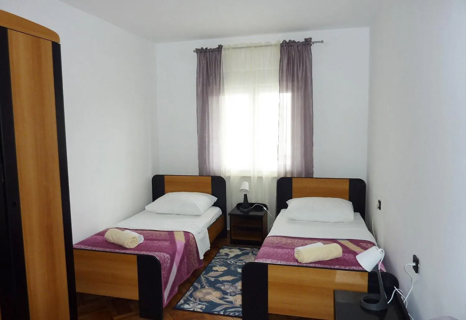 Apartments Bozica Vir 0*,  Croatia