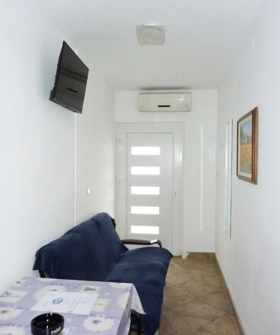 Apartments Bozica Vir